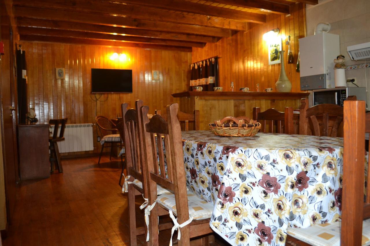 Cabanas Bosque Del Faldeo Ushuaia Bagian luar foto
